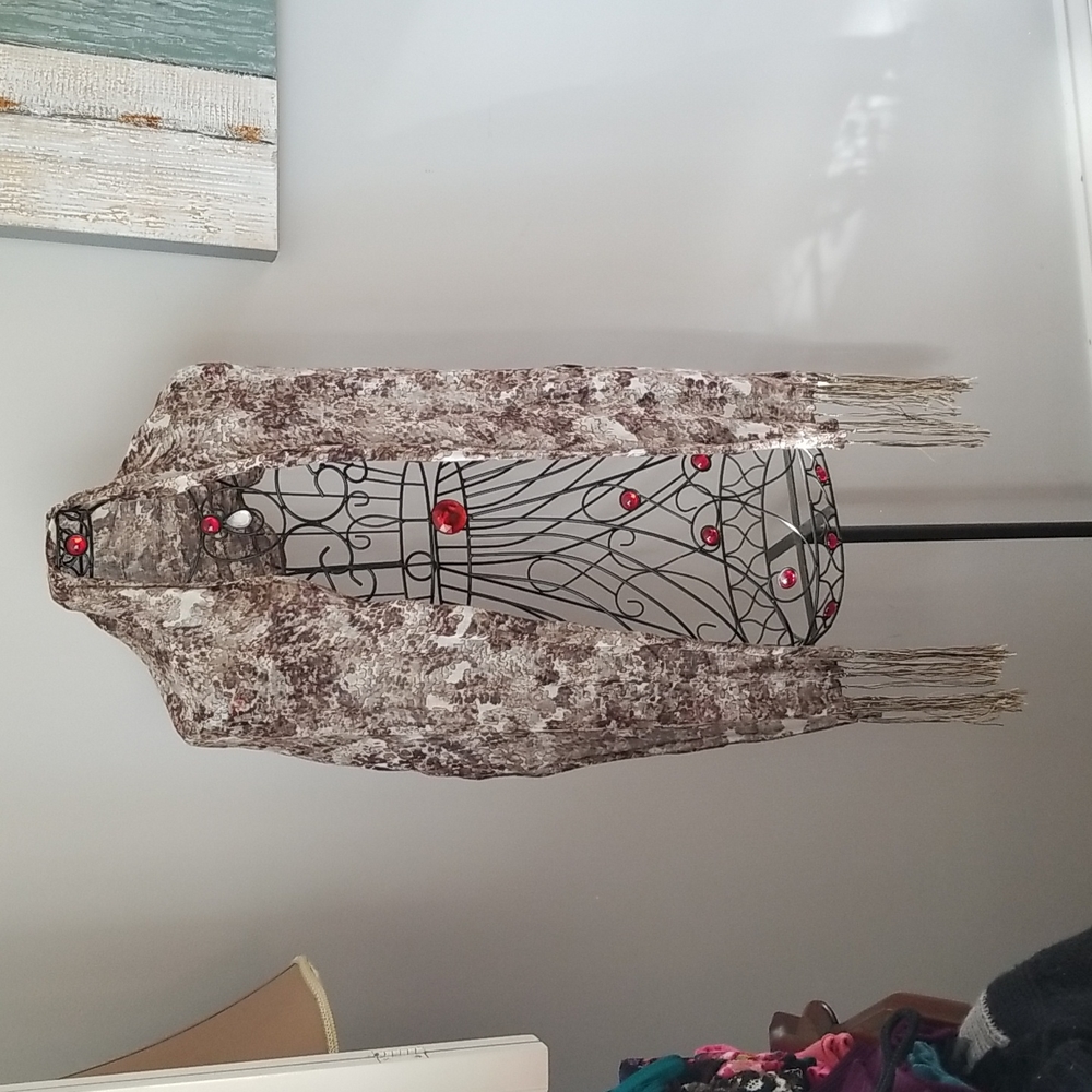 Shawl / scarf